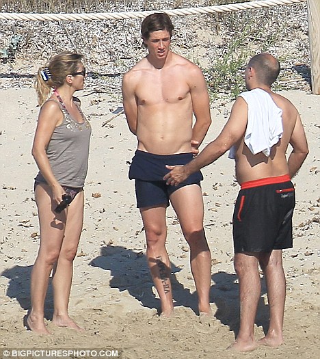 Fernando Torres desnudo
