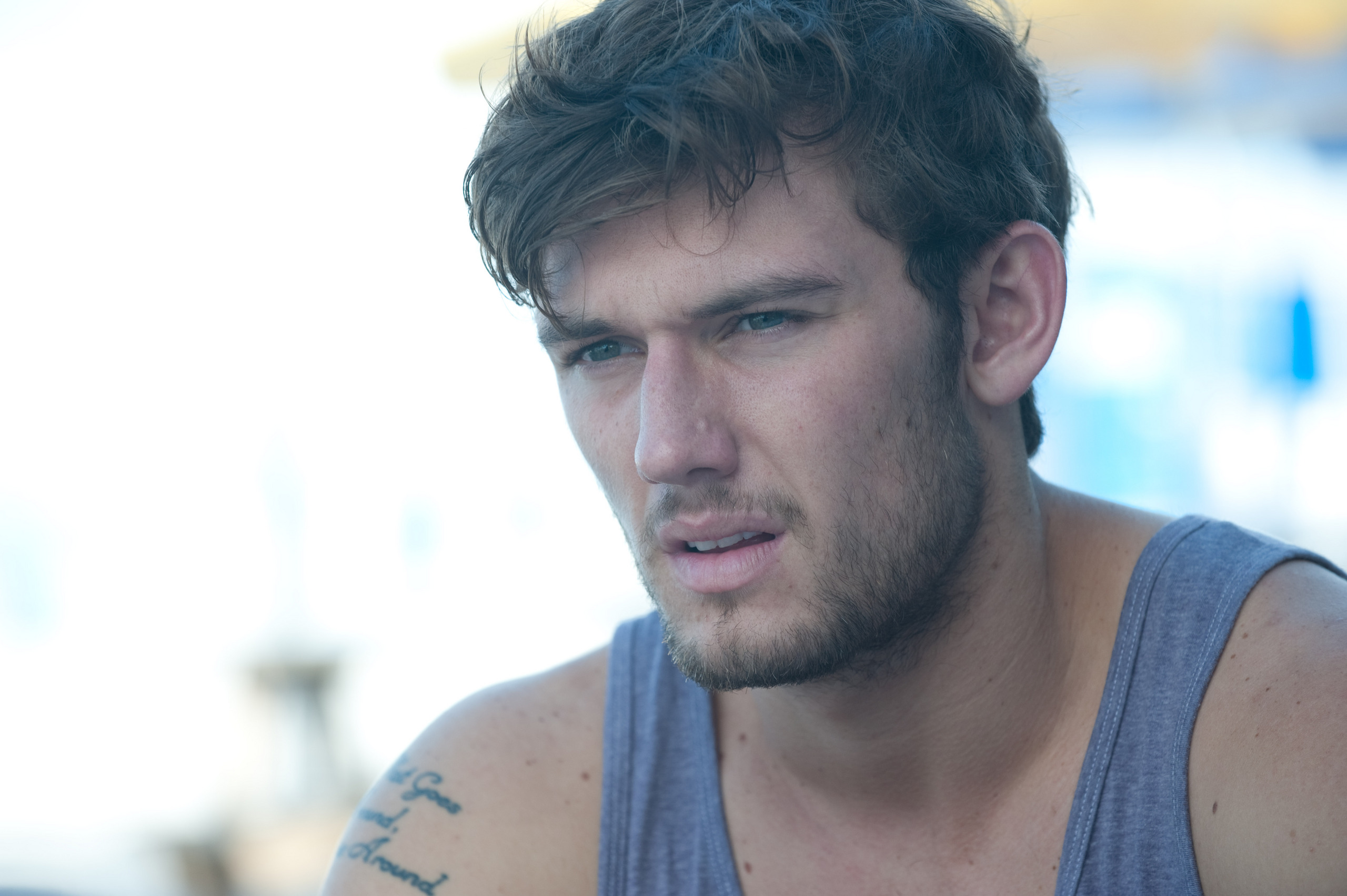 magic-mike-stills-alex-pettyfer-31105848-2560-1703.jpg