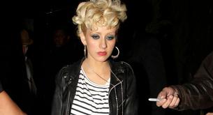 Christina Aguilera vuelve a tener cara de travesti