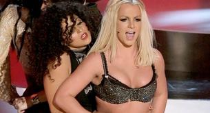 Britney Spears chatea con sus fans en Twitter