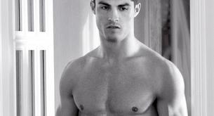 Cristiano Ronaldo en calzoncillos para Armani