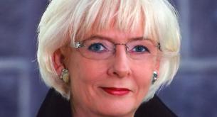 La primera ministra de Islandia se casa con su tortita
