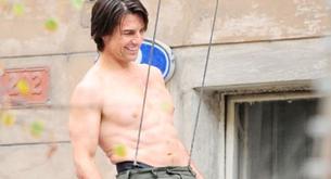 Tom Cruise descamisado para 'M:I-IV'