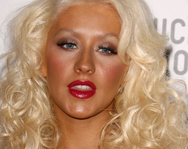 Escucha 'La Casa' de Christina Aguilera