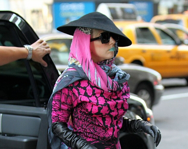 Lady Gaga aterriza en Nueva York para grabar el vídeo de 'Marry The Night'