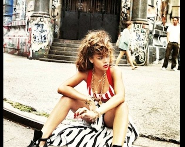 Rihanna añade a Kanye West en la versión single de 'Talk That Talk'