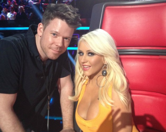 Christina Aguilera enciende el escenario de 'The Voice' con 'Fighter'