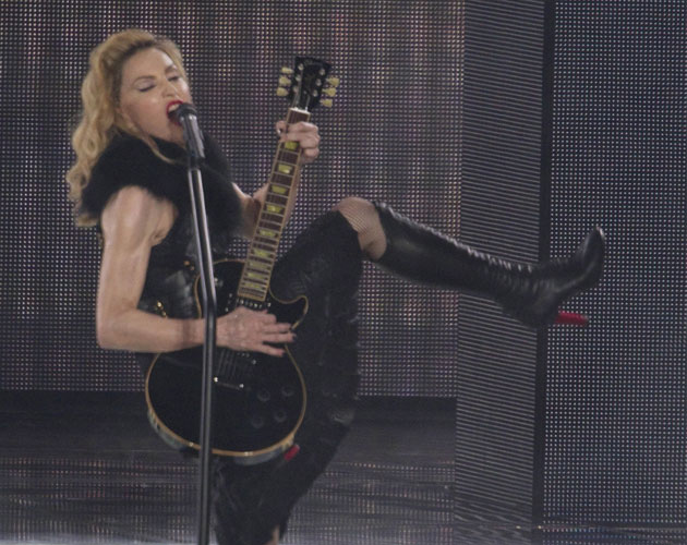 Madonna limpia y seca su escenario en directo