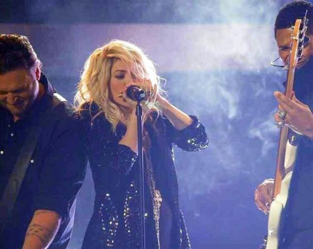 Shakira, Usher, Adam Levine y Blake Shelton cantan 'Come Together' en 'The Voice'