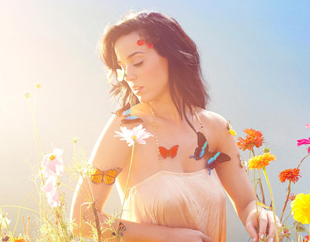 Katy Perry supera a Miley Cyrus en ventas en su primera semana