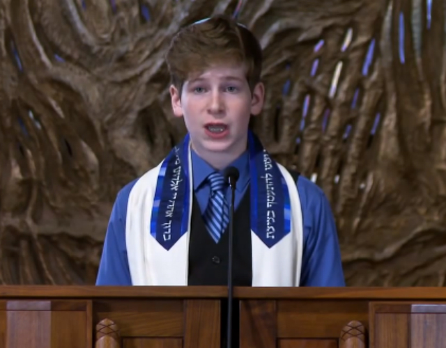Un niño de 13 años dedica el speech de su Bar Mitzvah al matrimonio igualitario