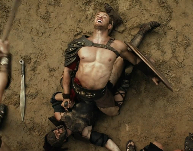 Kellan Lutz, muy homoerótico en 'The Legend of Hercules'