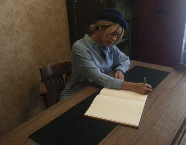 Beyoncé visita la casa de Anna Frank en Amsterdam