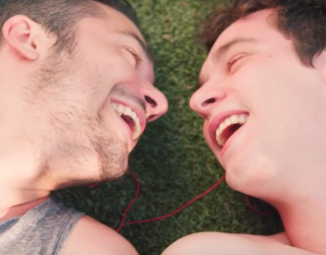 Precioso vídeo gay contra la homofobia, 'Álex' de Creadores de la memoria