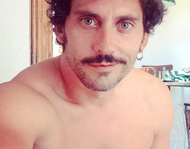 Paco León desnudo en Instagram para celebrar sus 700.000 seguidores
