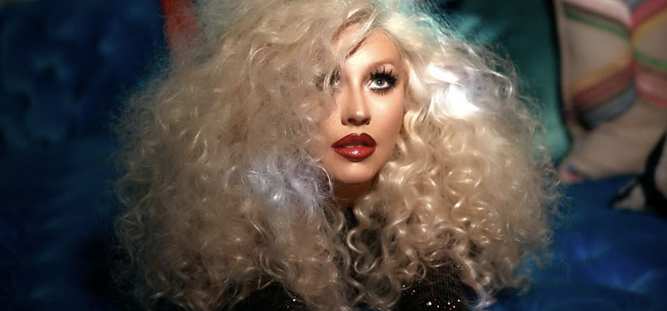 Christina Aguilera responde a un fan sobre su nuevo disco