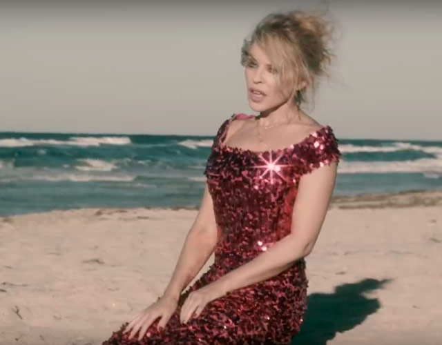 Kylie Minogue celebra sus 50 años con el vídeo de 'Golden'