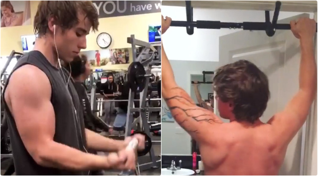 "Alex From Target" desnudo y musculoso en nuevos vídeos de fitness