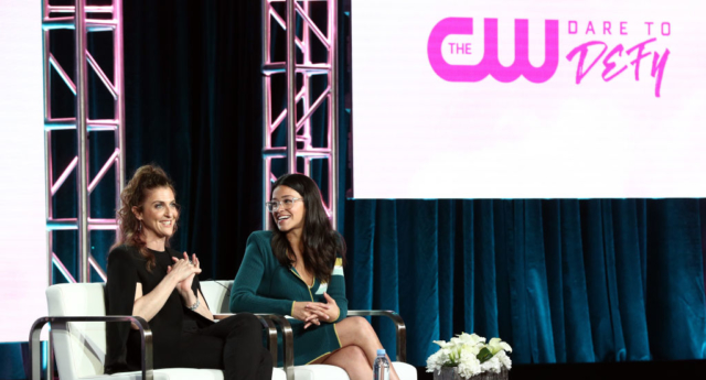 Nueva serie de CW 'Glamorous' tendrá personaje principal no binario
