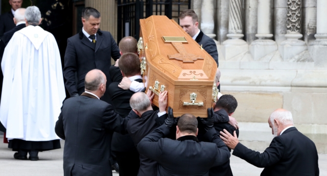 Funeral de Lyra McKee: políticos y seres queridos rinden homenaje a la periodista 1