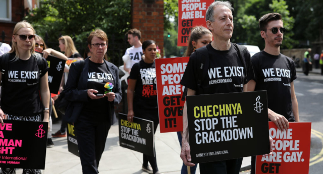Hombres gays en Chechenia torturados en una nueva campaña homófoba 1