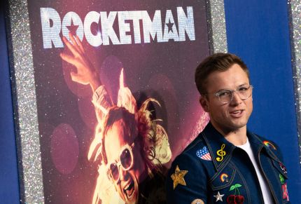 Taron Egerton 'abatido' por las escenas gay de Rocketman en Rusia 1