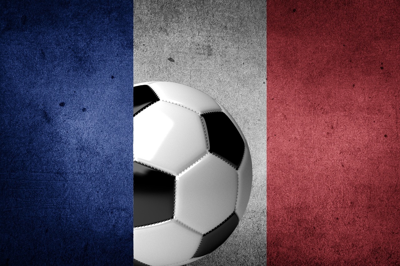 Homofobia, un problema social en el fútbol francés