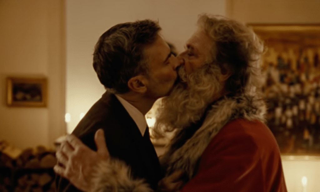 Papá Noel se echa un novio en un emotivo anuncio navideño que celebra el amor entre homosexuales