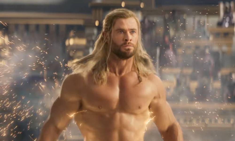 El nuevo tráiler de Thor muestra al dios desnudo y atado