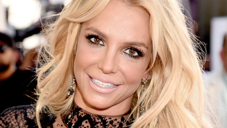 Britney borra su IG el día antes de que se estrene su colaboración con Elton