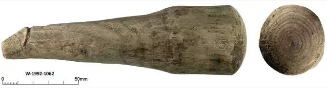 The Roman-era wooden phallus