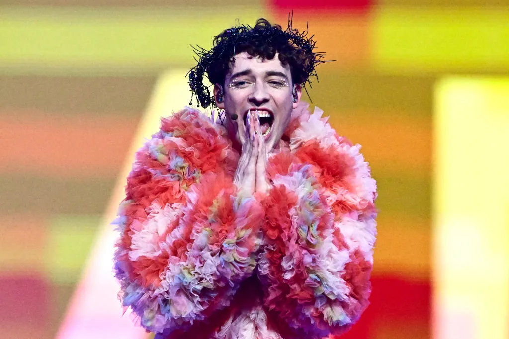 Nemo se convierte en el primer artista no binario que gana Eurovisión, mientras que el británico Olly Alexander queda en 18ª posición