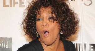 Whitney Houston está sedienta de rehab