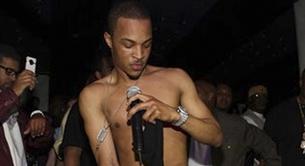 El rapero T.I., pillado desnudo en un jacuzzi