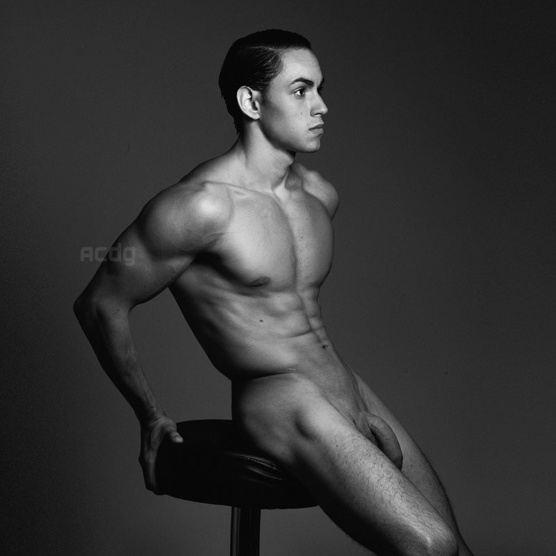 Modelos desnudos en el calendario 2016 'Nu'