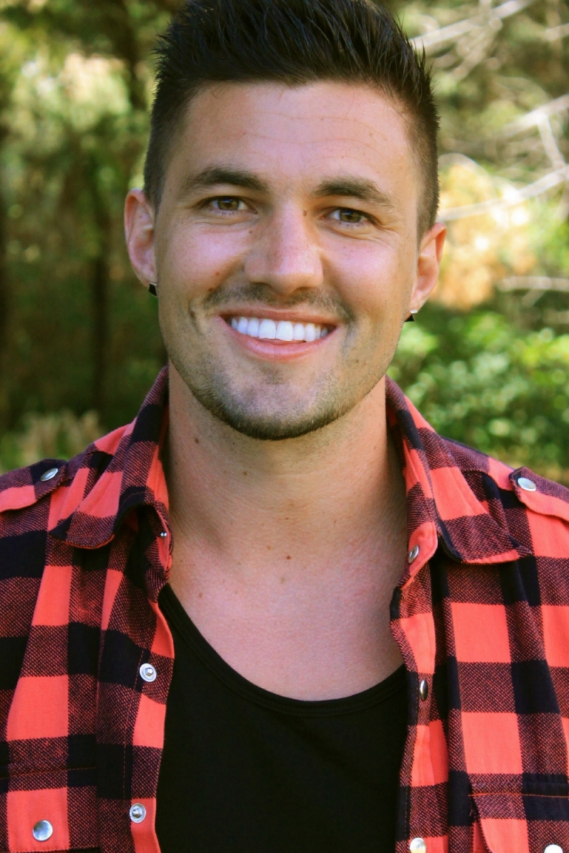 Clinton Randell desnudo