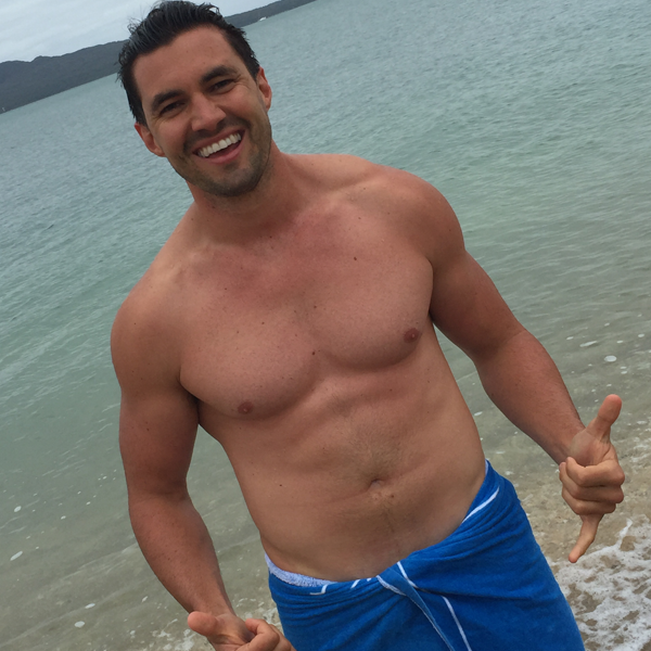 Clinton Randell desnudo