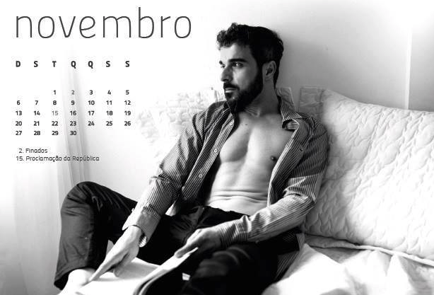 Bibliotecarios desnudos