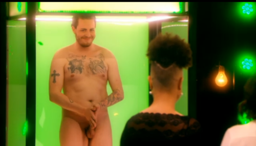 Muchos penes en 'The Naked Attraction'
