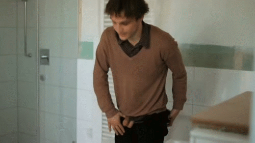 Franz Rogowski desnudo