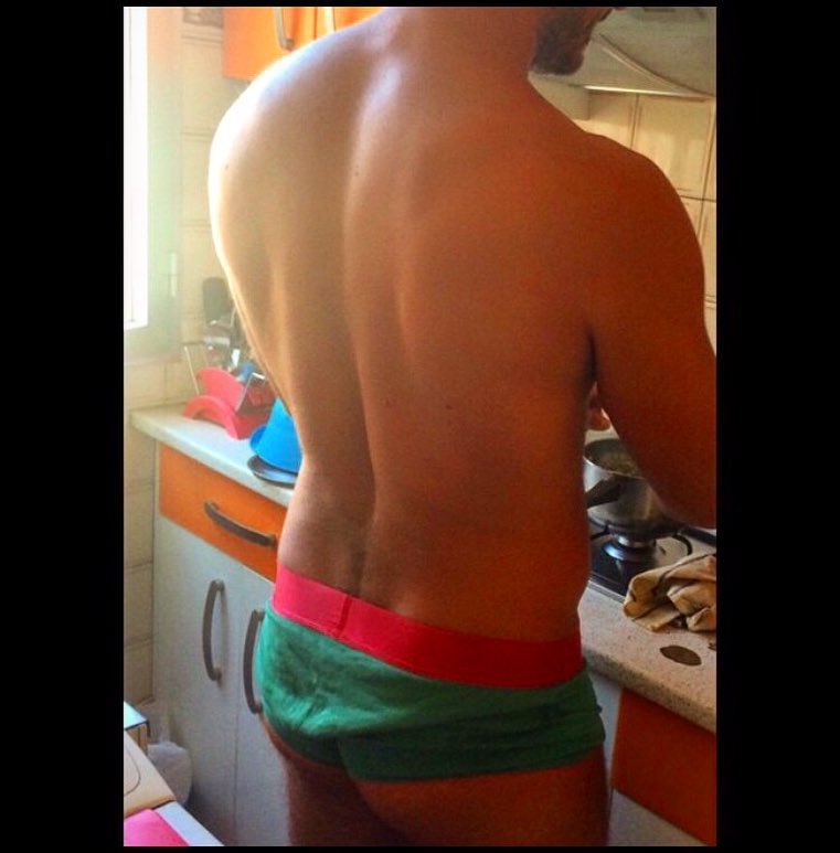 Aitor Trigos desnudo