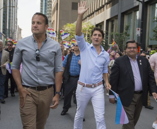 Justin Trudeau y Leo Varadkar en el Pride de Montreal