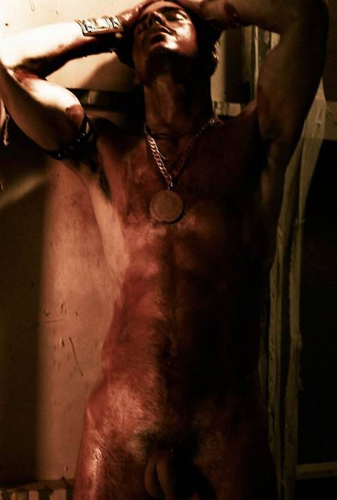 Matthieu Charneau desnudo