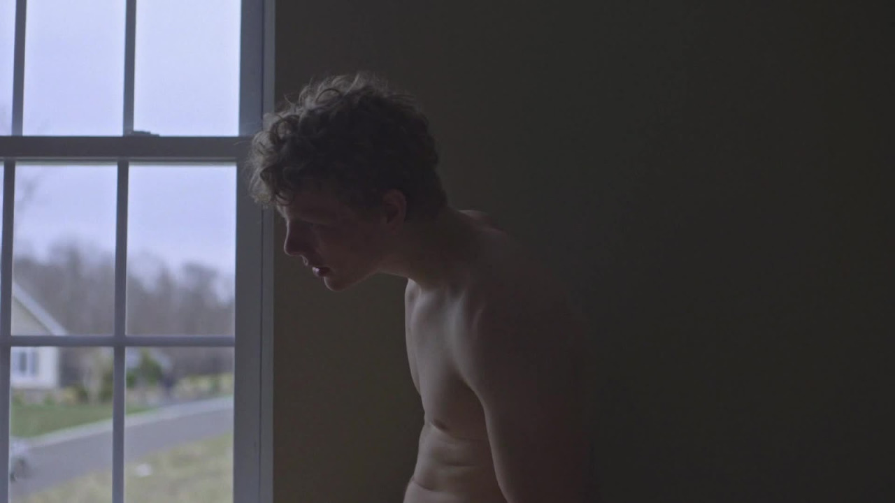Patrick Gibson desnudo The OA