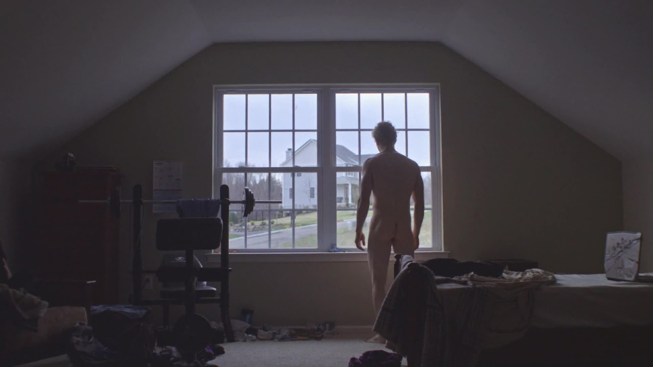 Patrick Gibson desnudo The OA