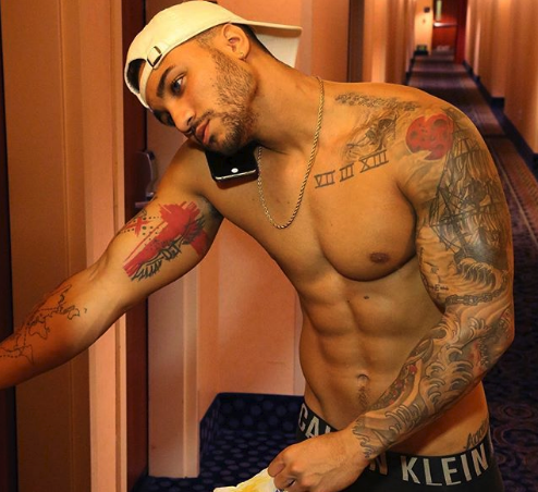 Dalton Jackson desnudo