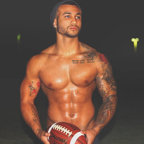 Dalton Jackson desnudo