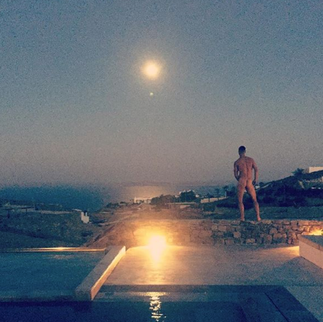 Simon Sherry-Wood desnudo