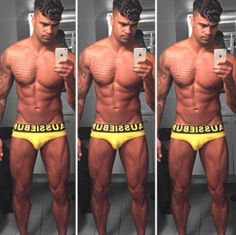 Casey Conway desnudo 2017