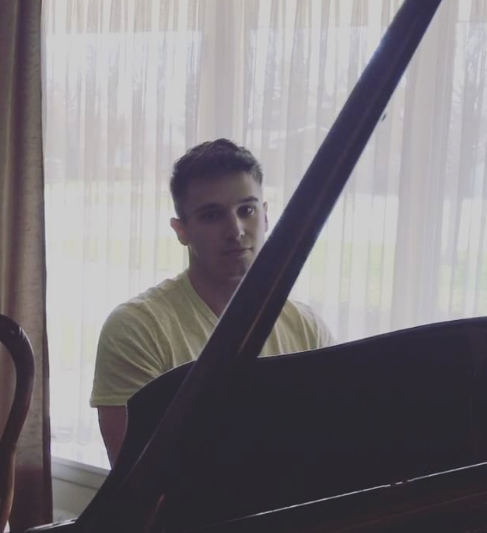 Sam Cushing desnudo, el pianista más sexy del mundo